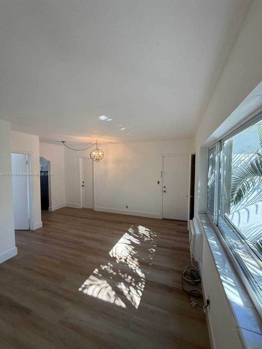 Small Image of 10074 EAST BAY HARBOR DR #74C, Bay Harbor Islands Number 3