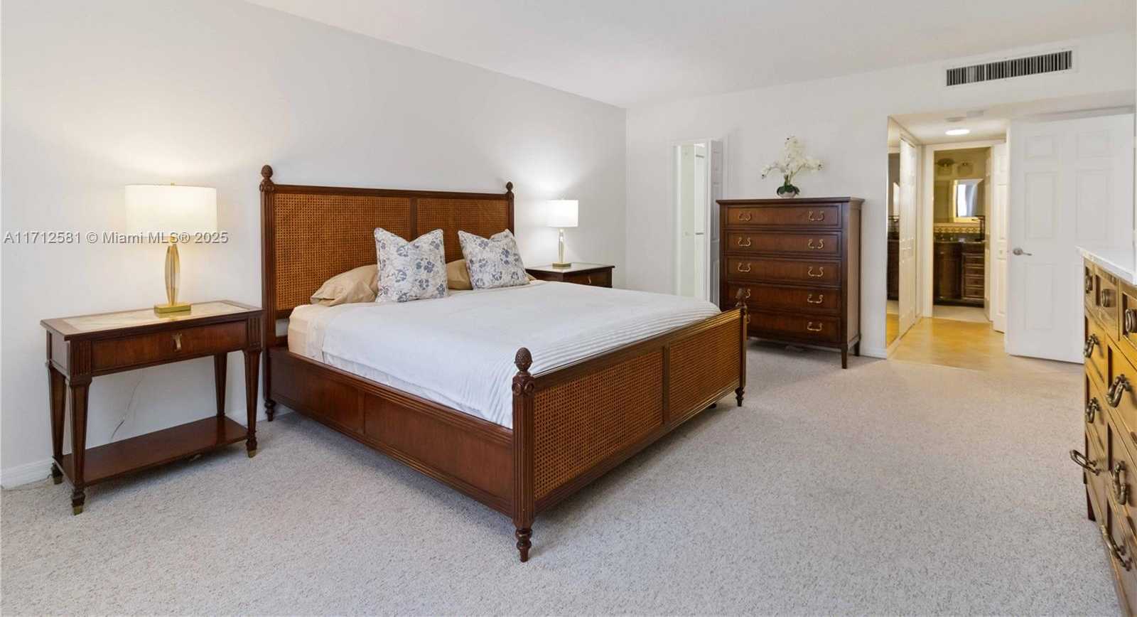 Small Image of 3450 SOUTH OCEAN BLVD #2030, Palm Beach Number 11
