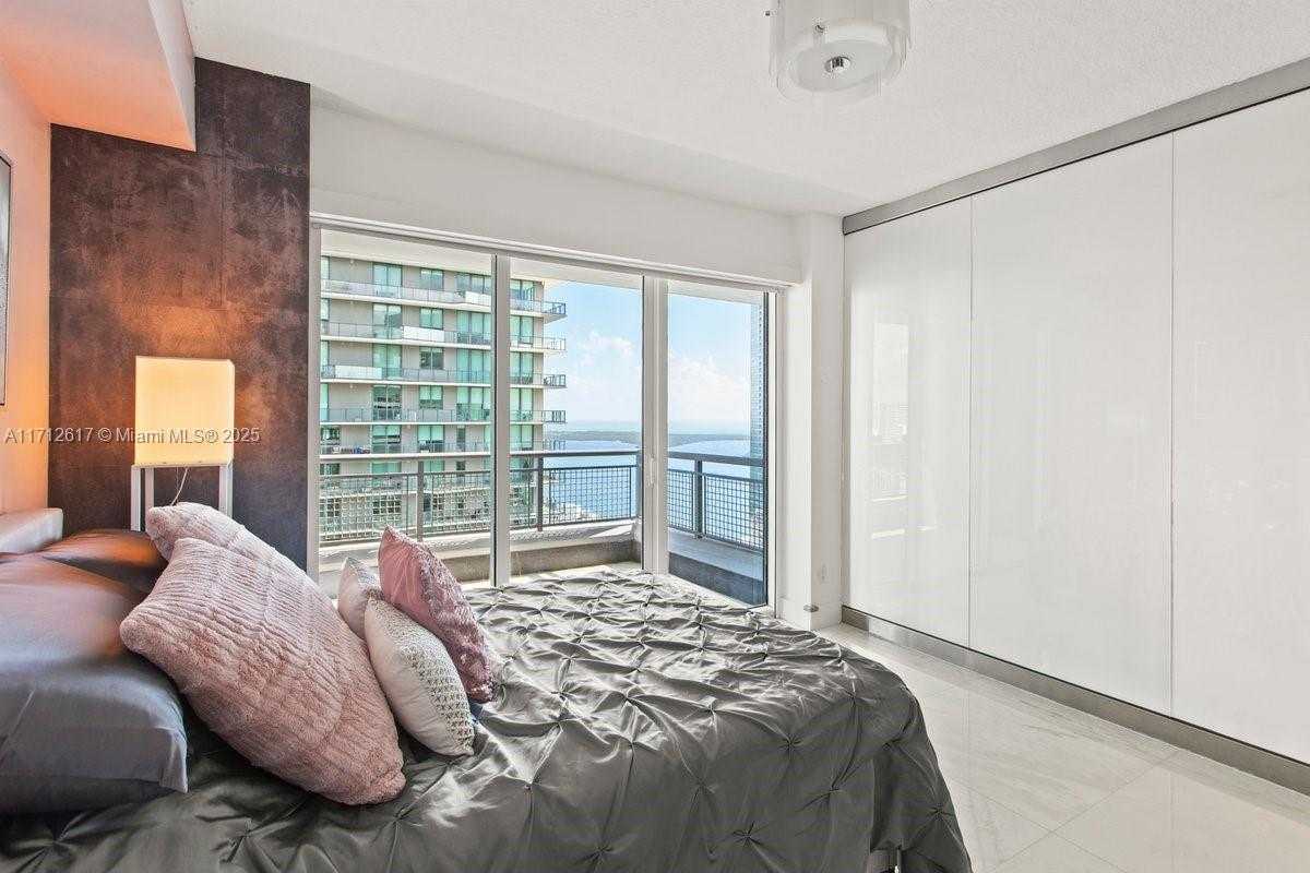 Small Image of 60 SOUTH WEST 13TH ST #4606, Miami Number 18