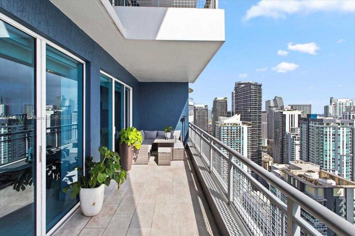 Small Image of 60 SOUTH WEST 13TH ST #4606, Miami Number 3