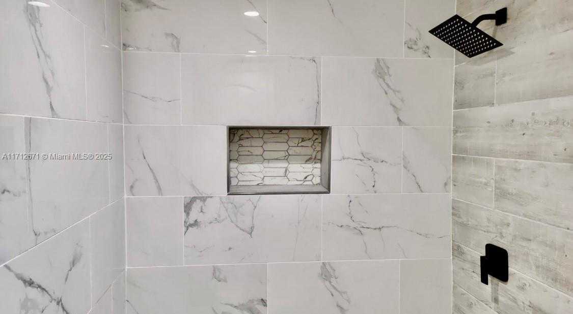 Small Image of 1051 SOUTH WEST 1ST ST #303, Miami Number 13