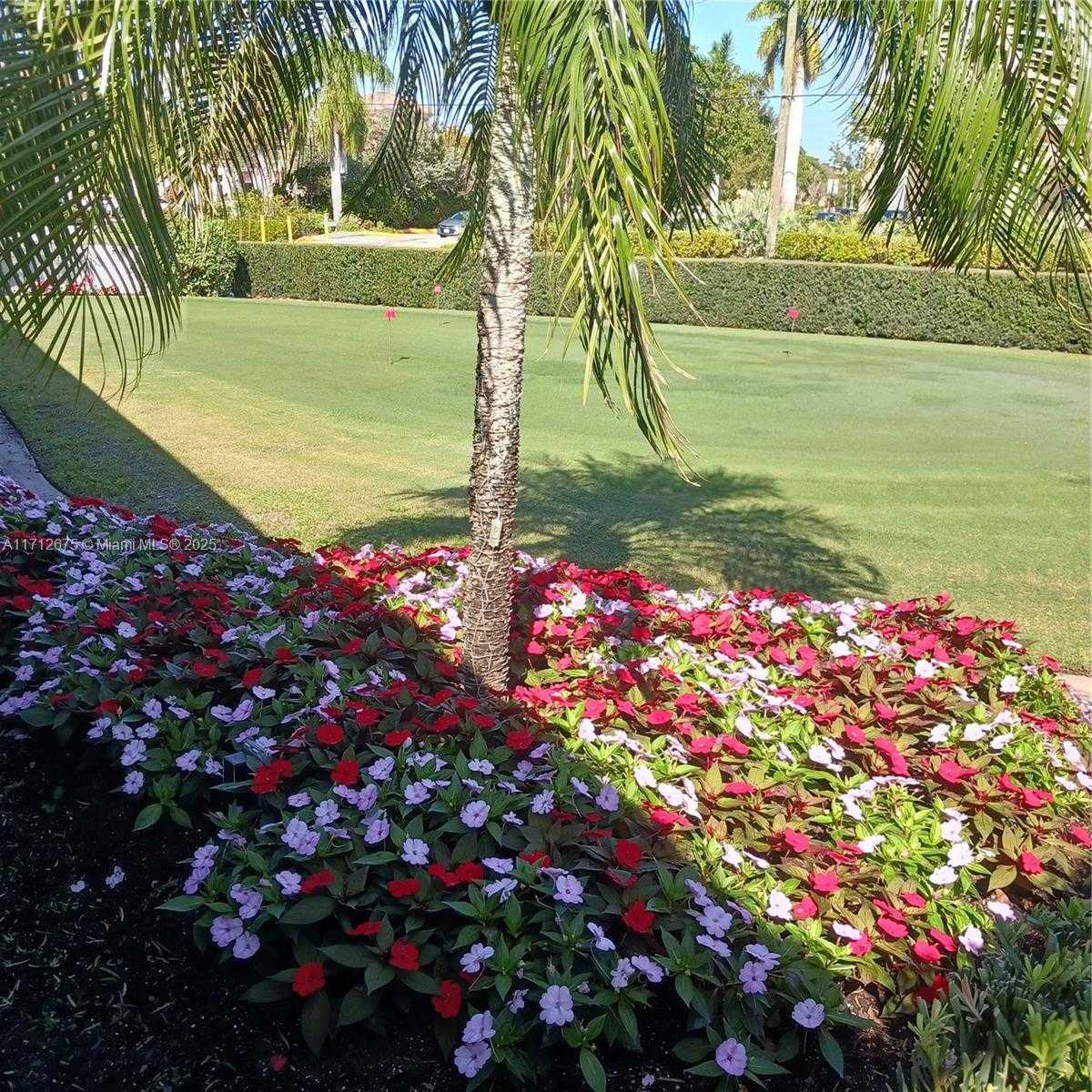 Small Image of 1115 LAKE TER #206, Boynton Beach Number 8
