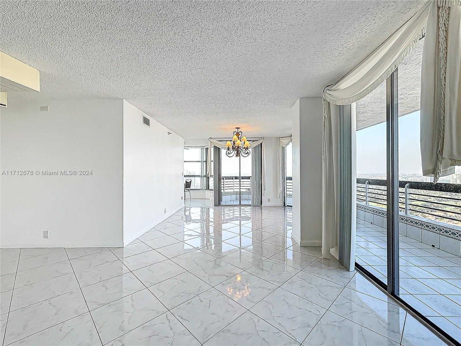 Small Image of 3530 MYSTIC POINTE DR #3206, Aventura Number 37