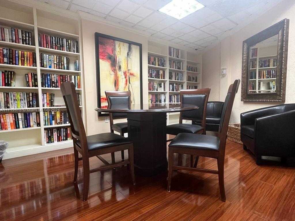 Small Image of 3530 MYSTIC POINTE DR #3206, Aventura Number 46