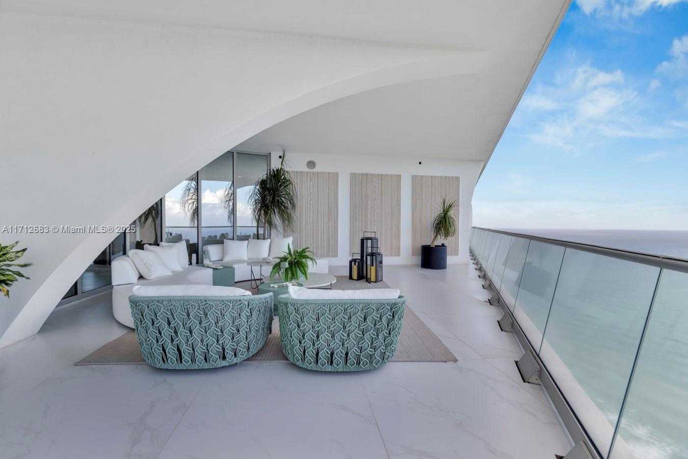 Small Image of 16901 COLLINS AVE #5103, Sunny Isles Beach Number 12