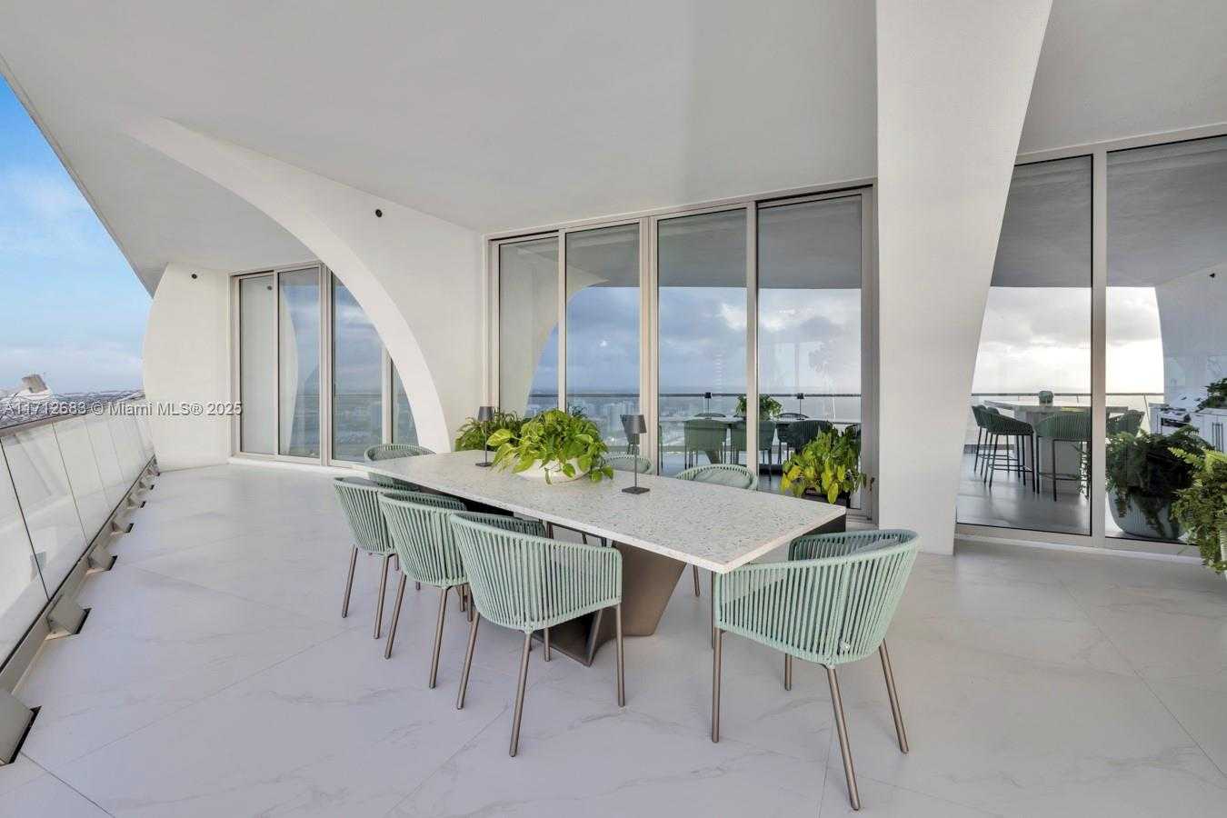 Small Image of 16901 COLLINS AVE #5103, Sunny Isles Beach Number 24