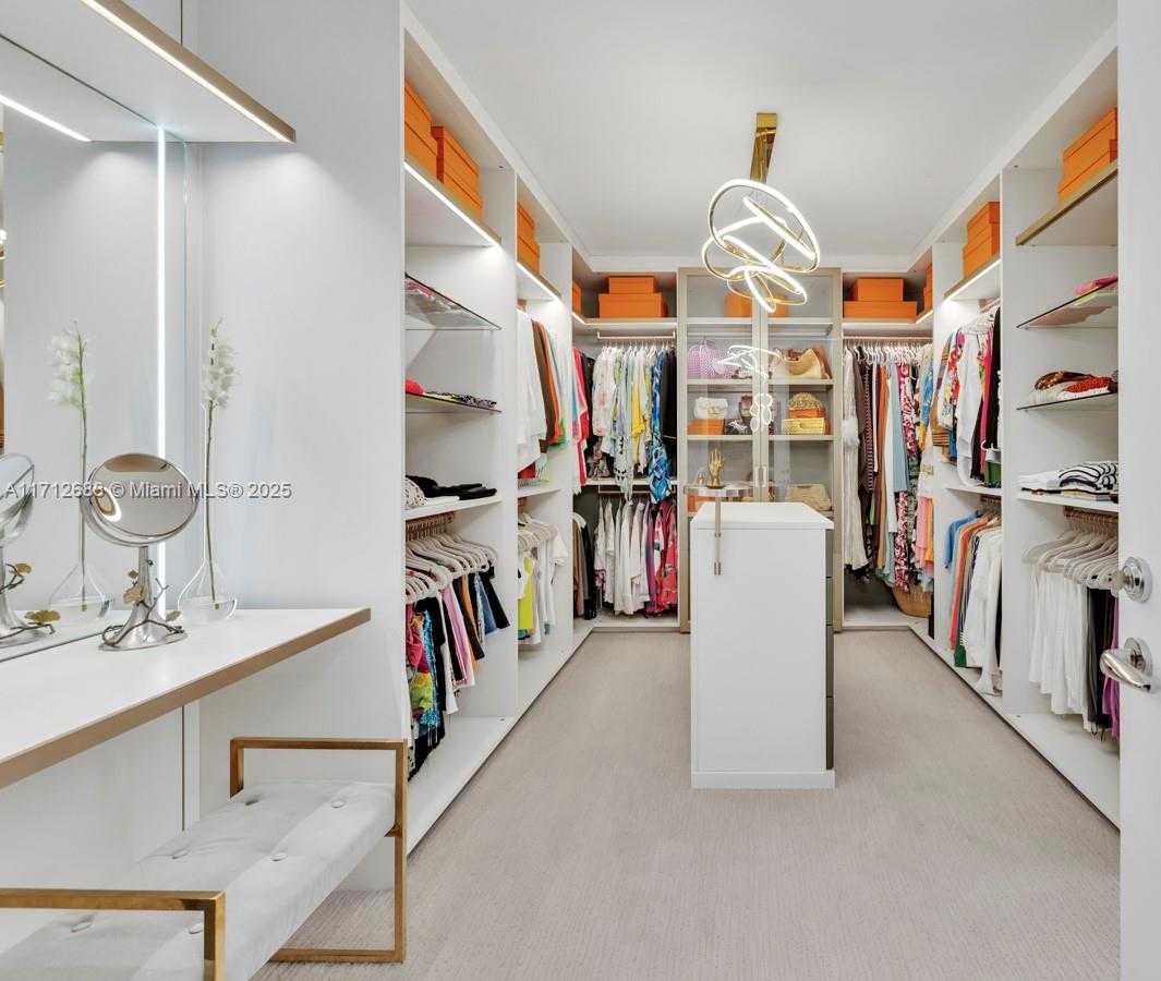 Small Image of 16901 COLLINS AVE #5103, Sunny Isles Beach Number 27
