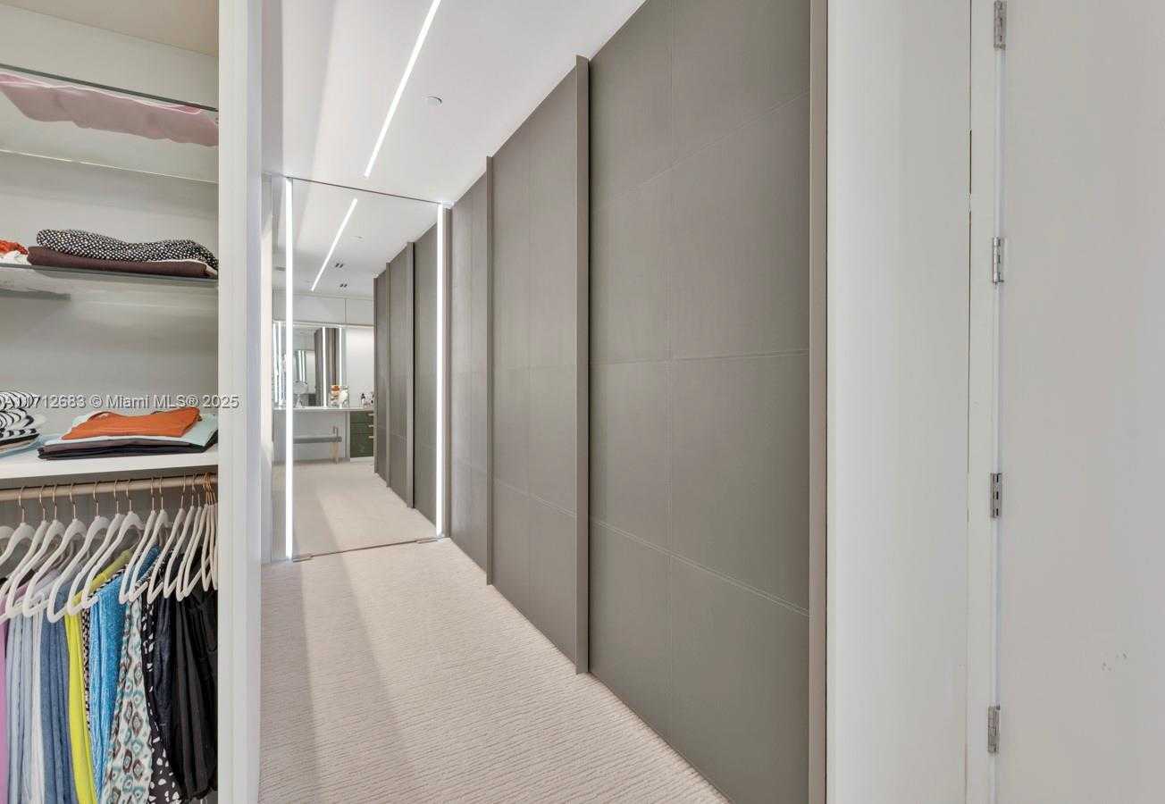 Small Image of 16901 COLLINS AVE #5103, Sunny Isles Beach Number 28