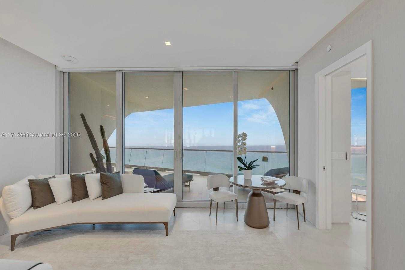 Small Image of 16901 COLLINS AVE #5103, Sunny Isles Beach Number 37