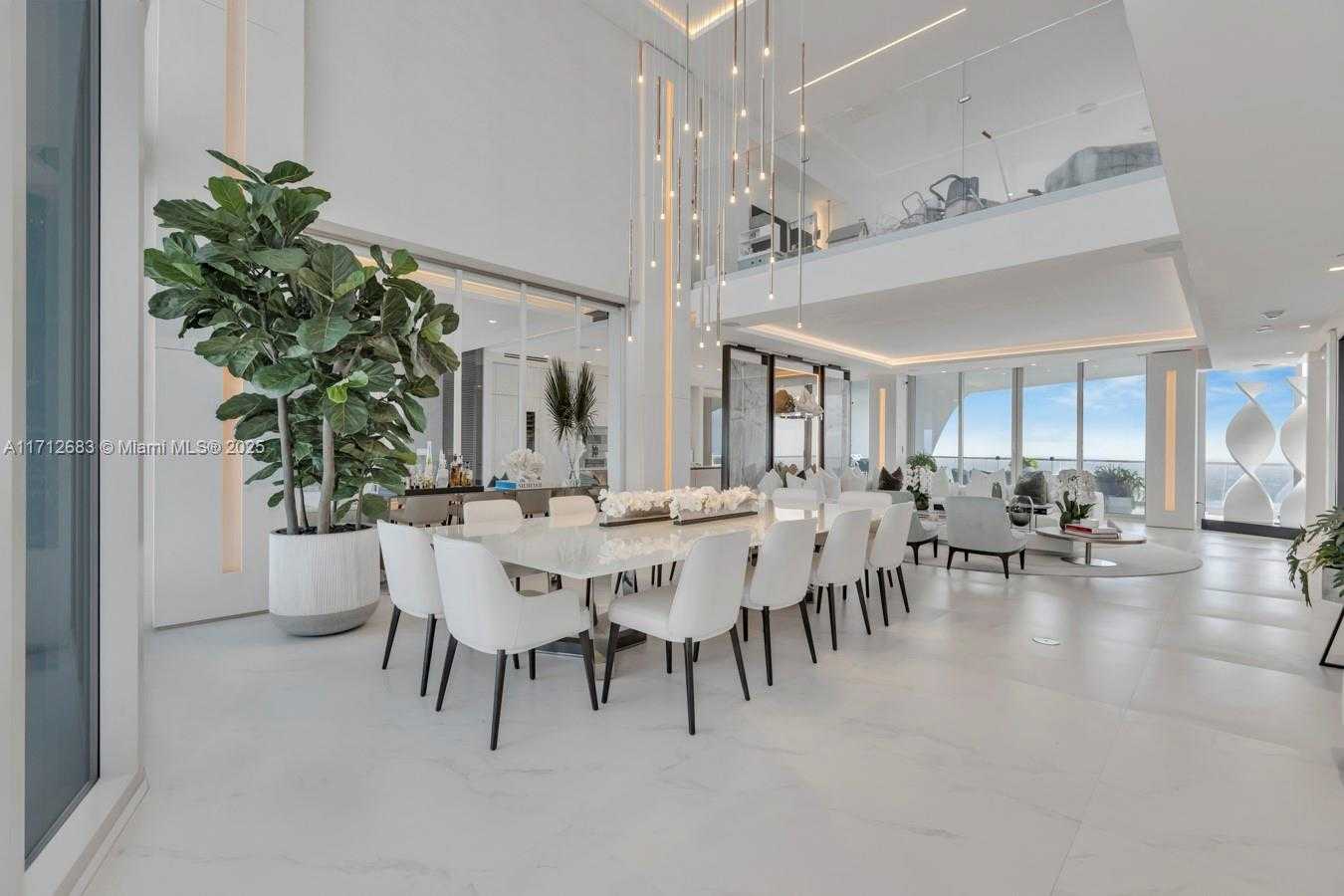 Small Image of 16901 COLLINS AVE #5103, Sunny Isles Beach Number 4