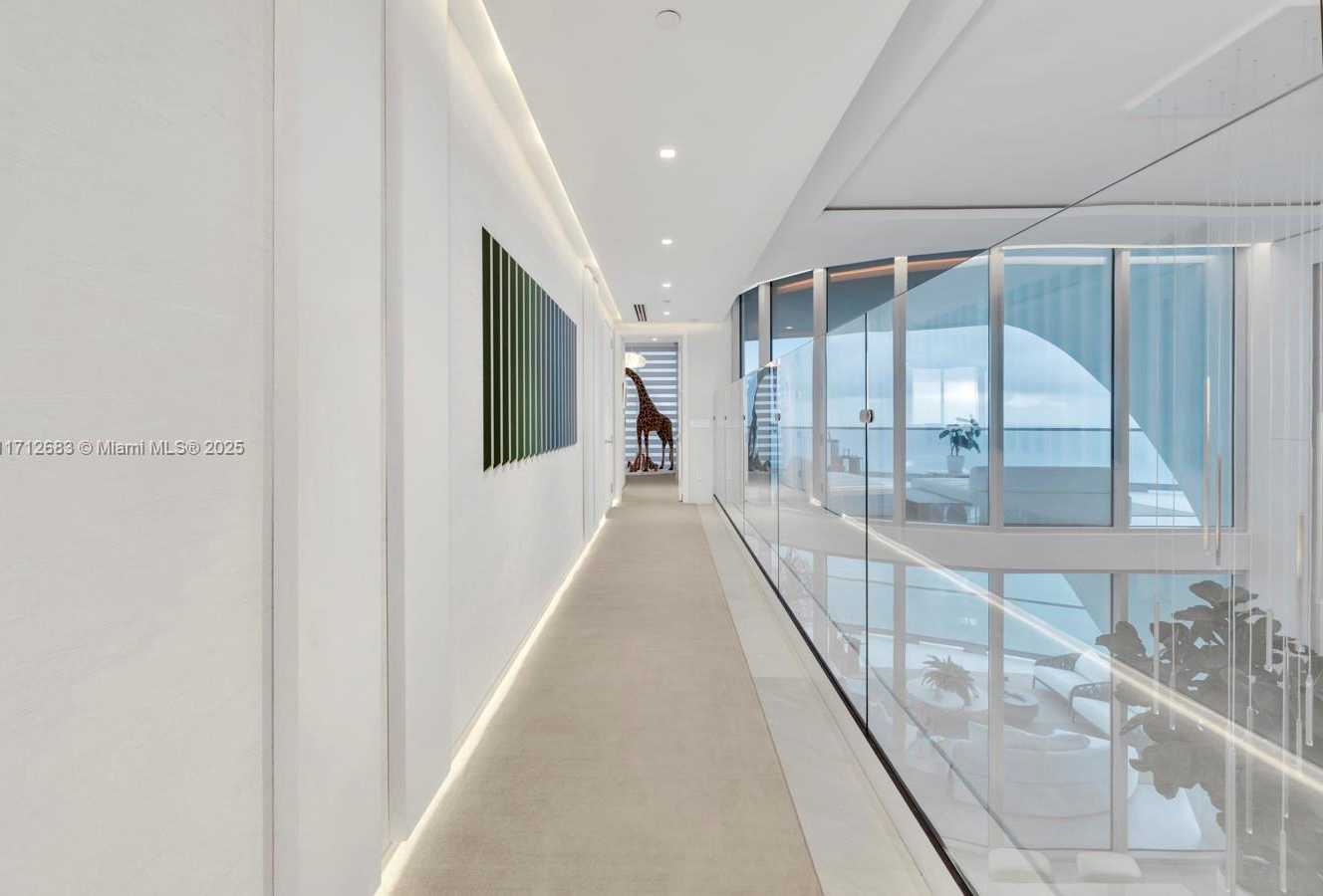 Small Image of 16901 COLLINS AVE #5103, Sunny Isles Beach Number 56
