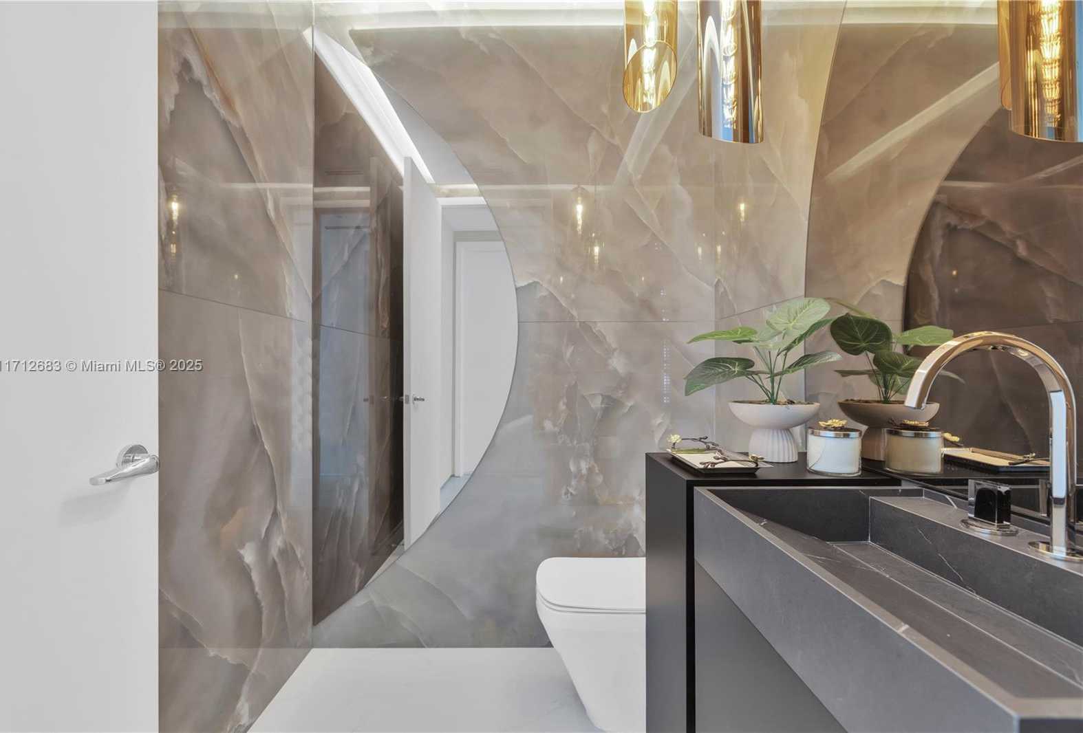 Small Image of 16901 COLLINS AVE #5103, Sunny Isles Beach Number 60