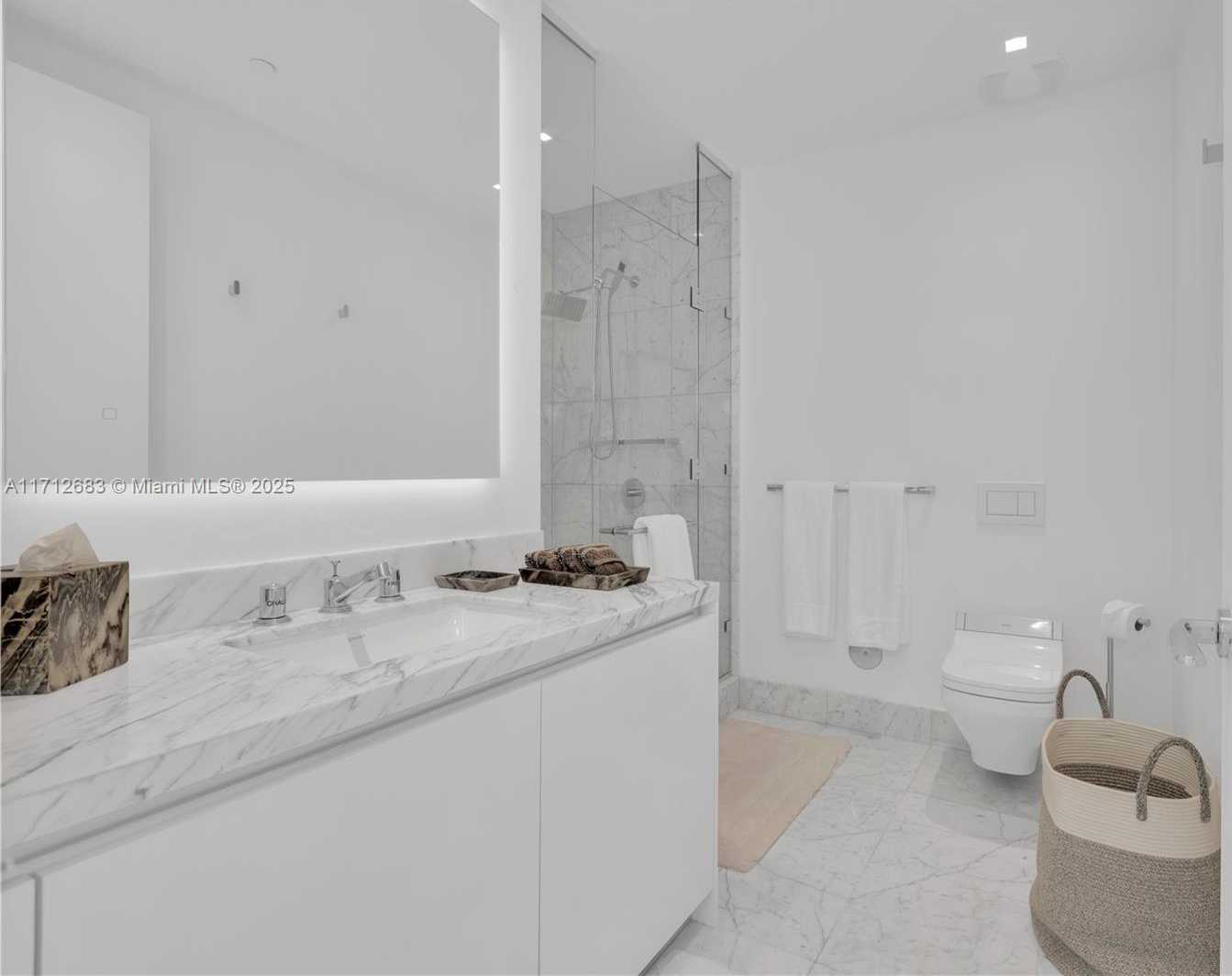 Small Image of 16901 COLLINS AVE #5103, Sunny Isles Beach Number 63