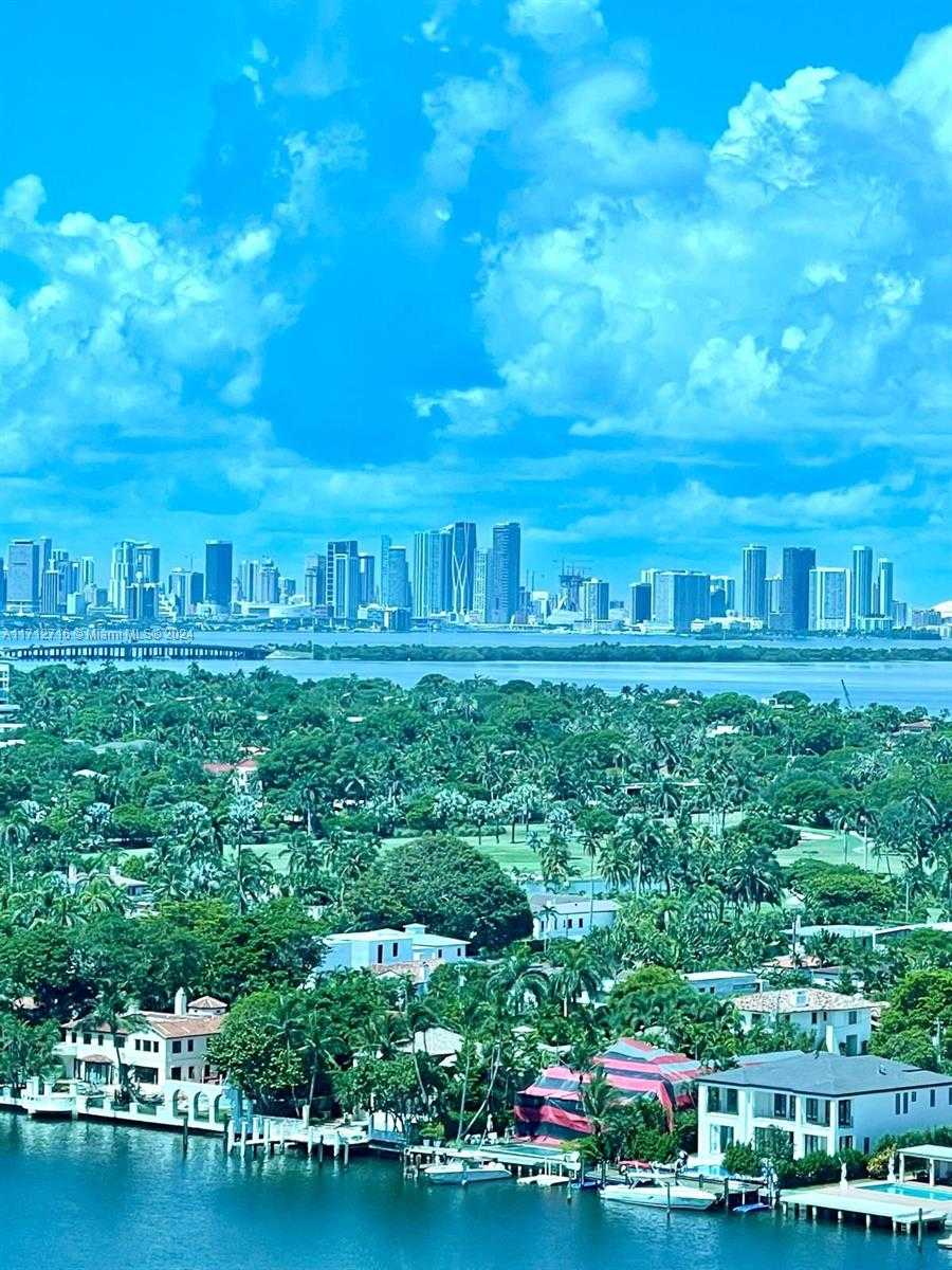 Small Image of 5445 COLLINS AVE #TS7, Miami Beach Number 17