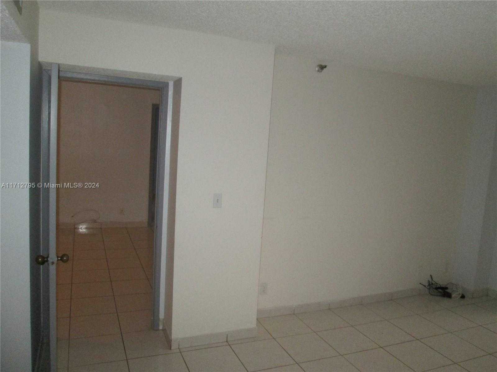 Small Image of 290 174TH ST #404, Sunny Isles Beach Number 17
