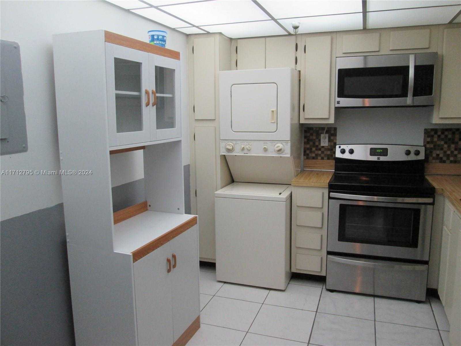 Small Image of 290 174TH ST #404, Sunny Isles Beach Number 28