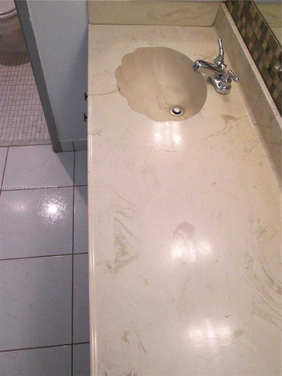 Small Image of 290 174TH ST #404, Sunny Isles Beach Number 37