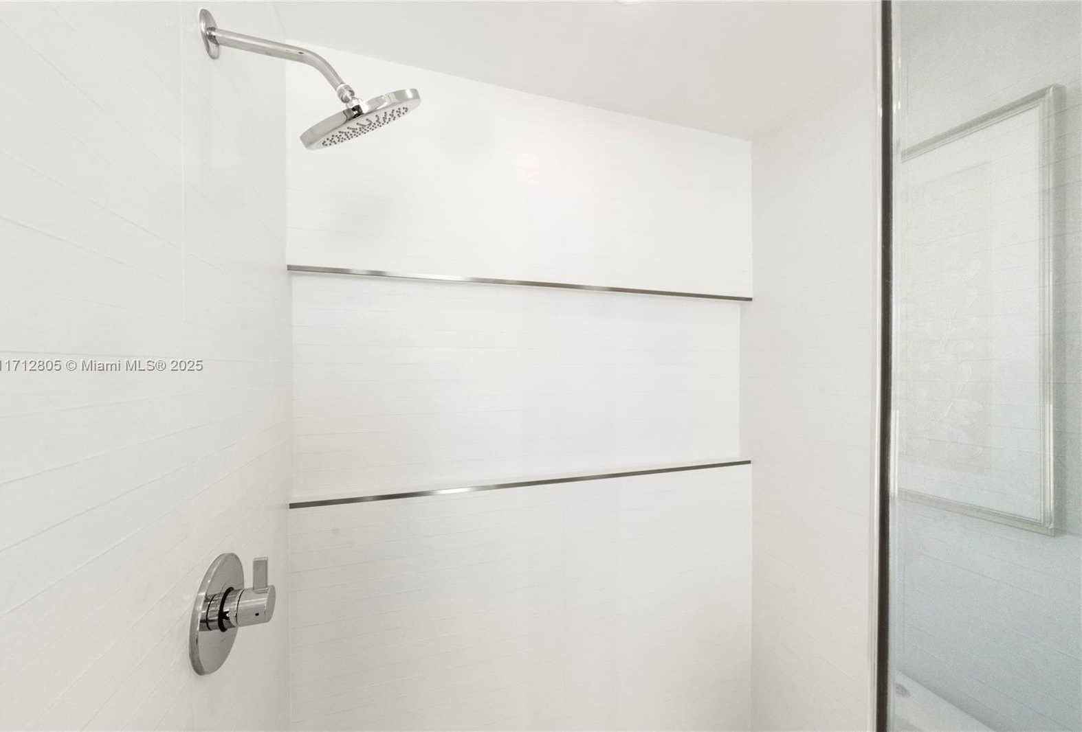 Small Image of 4014 NORTH EAST 167 ST, North Miami Beach Number 53