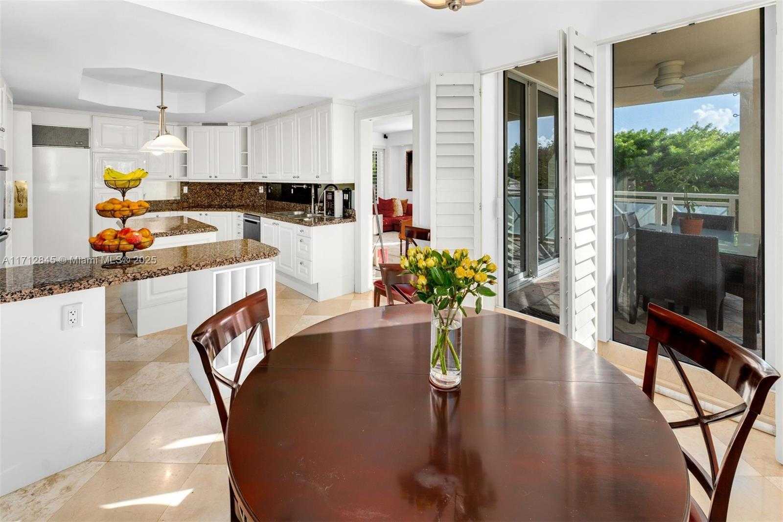 Small Image of 430 GRAND BAY DR #101, Key Biscayne Number 13