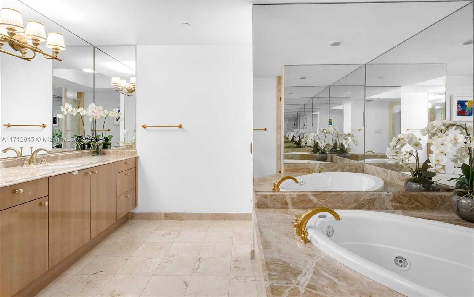 Small Image of 430 GRAND BAY DR #101, Key Biscayne Number 24