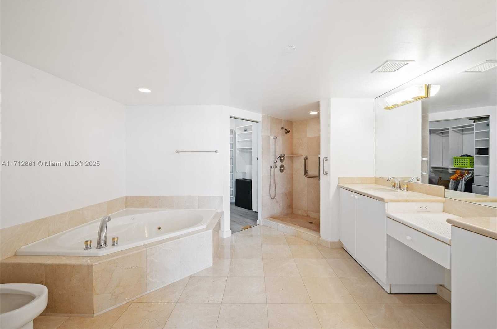 Small Image of 8925 COLLINS AVE #3B, Surfside Number 27