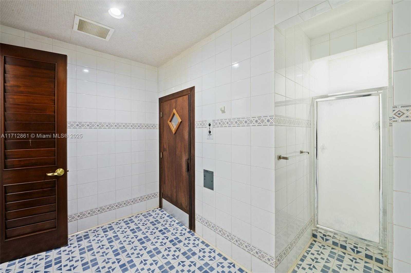 Small Image of 8925 COLLINS AVE #3B, Surfside Number 37
