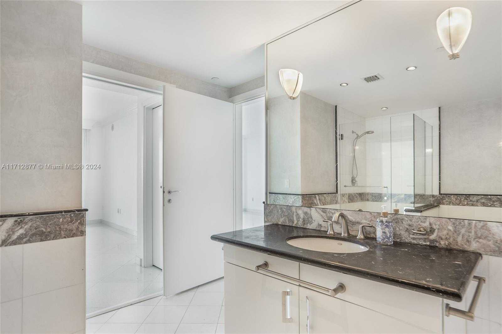 Small Image of 540 WEST AVE #1112, Miami Beach Number 13