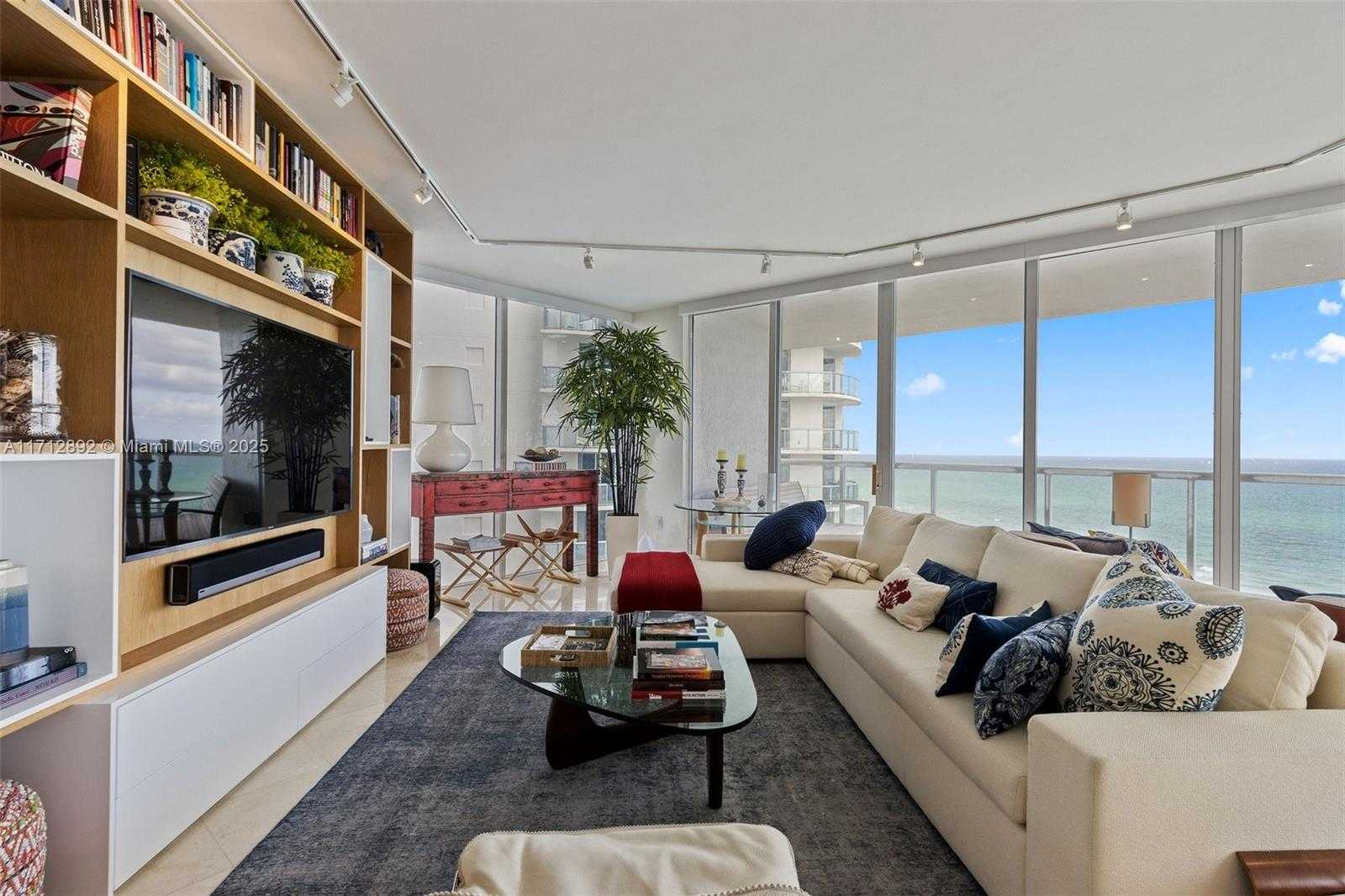 Small Image of 18671 COLLINS AVE #1602, Sunny Isles Beach Number 4