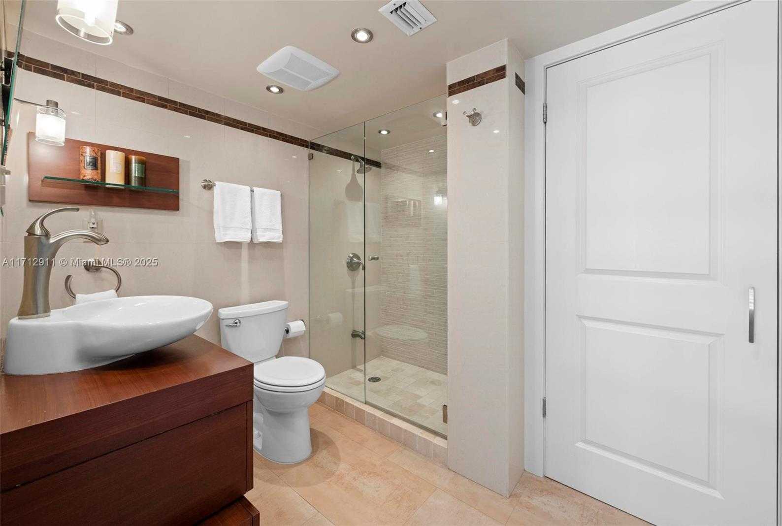 Small Image of 9 ISLAND AVE #610, Miami Beach Number 8