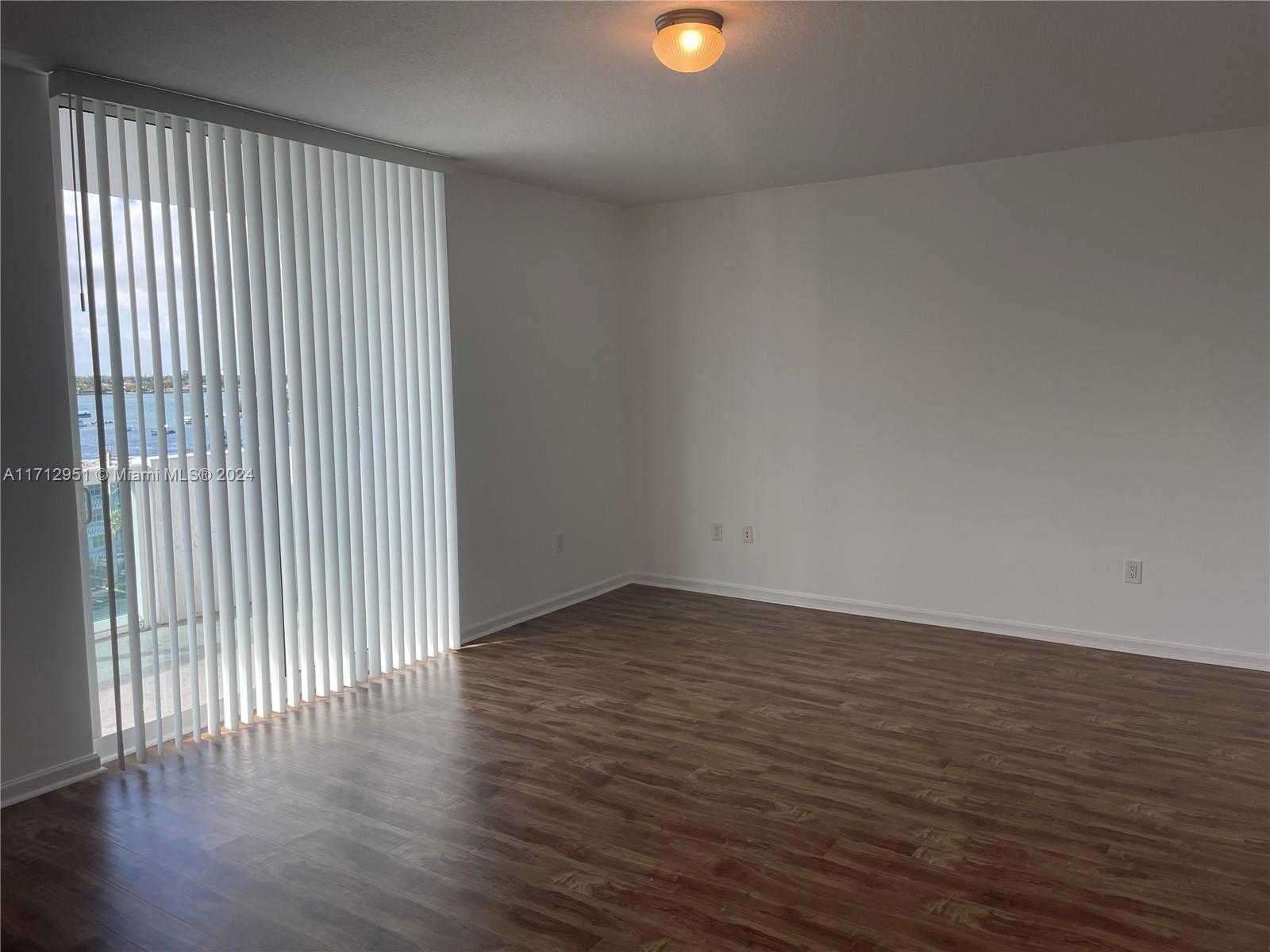Small Image of 7900 HARBOR ISLAND DR #720, North Bay Village Number 10