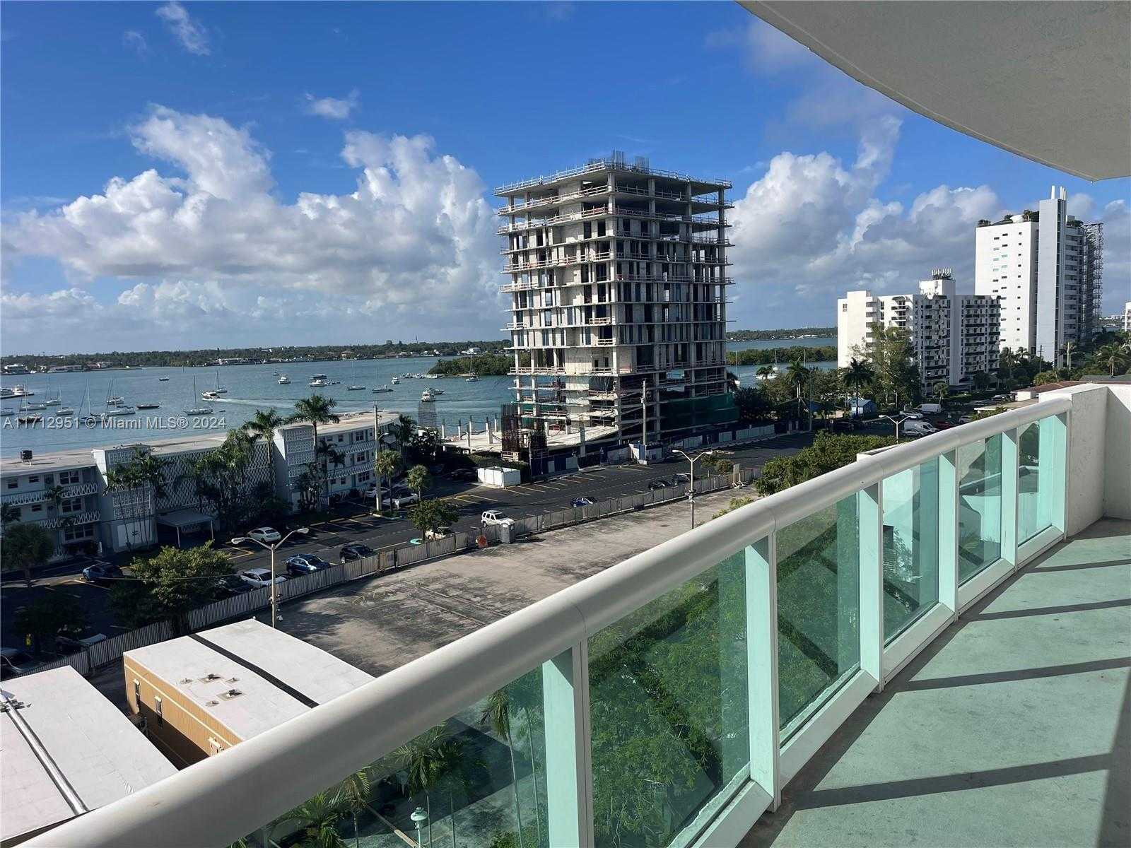 Small Image of 7900 HARBOR ISLAND DR #720, North Bay Village Number 40