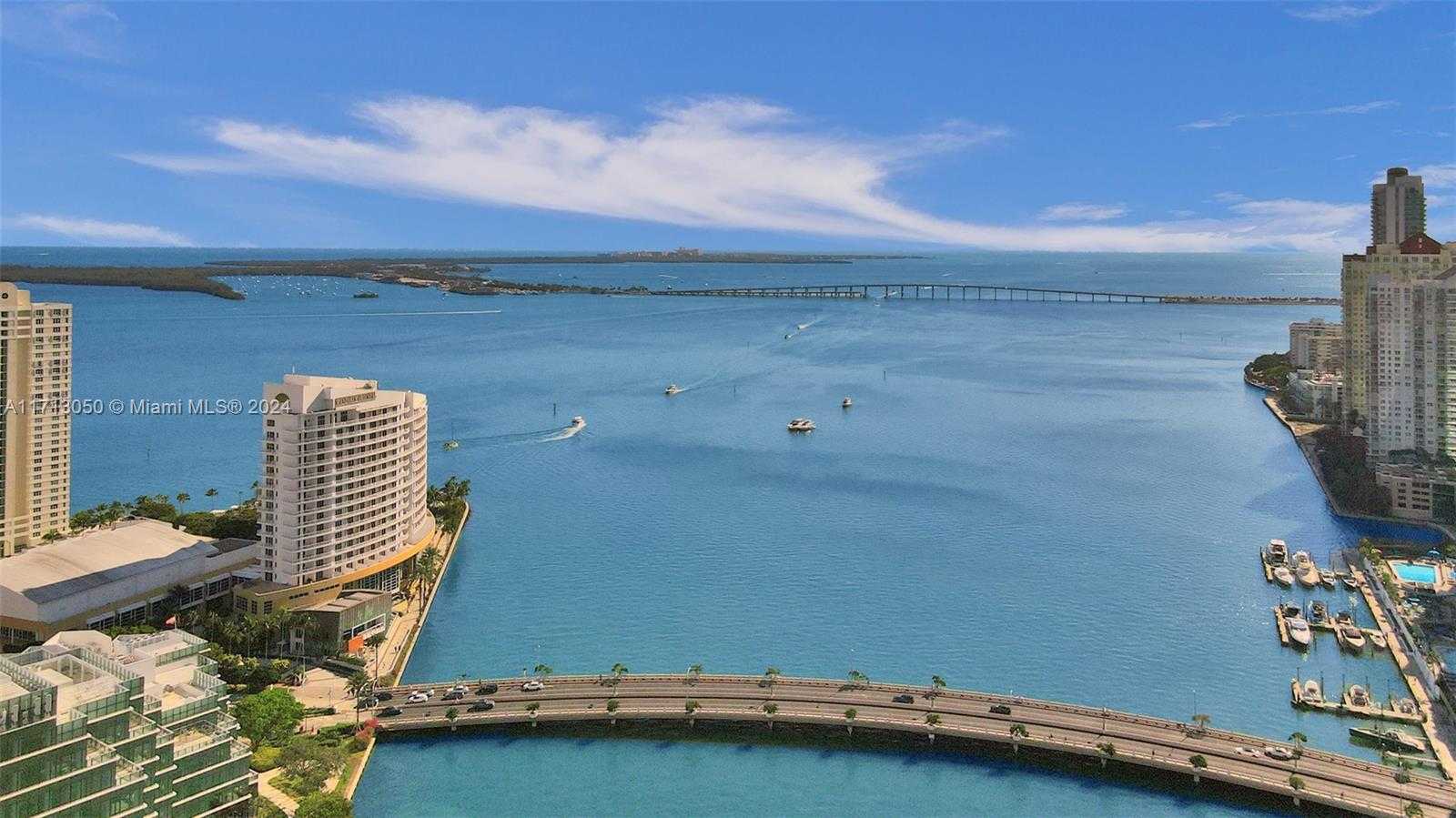 Small Image of 300 BISCAYNE BLVD WAY #3605, Miami Number 61