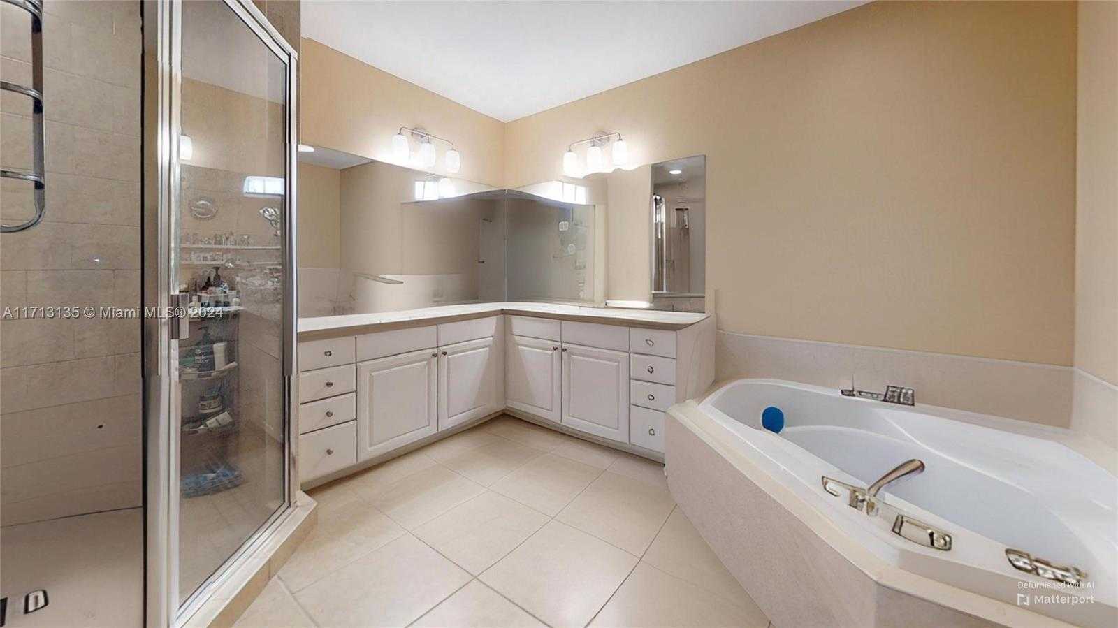 Small Image of 3001 NORTH EAST 185TH ST #112, Aventura Number 29