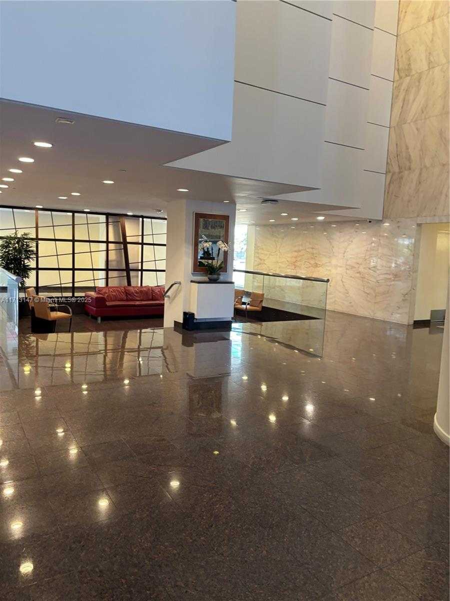 Small Image of 1541 BRICKELL AVE #C2705, Miami Number 15