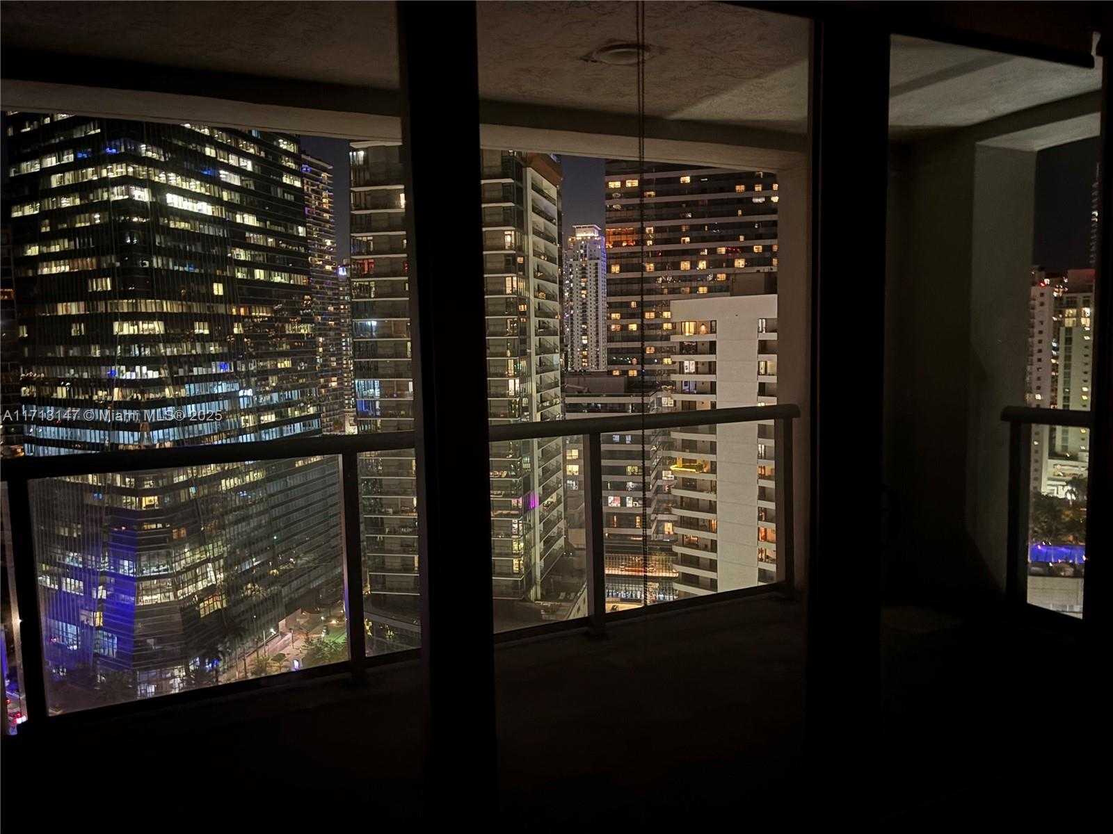 Small Image of 1541 BRICKELL AVE #C2705, Miami Number 19