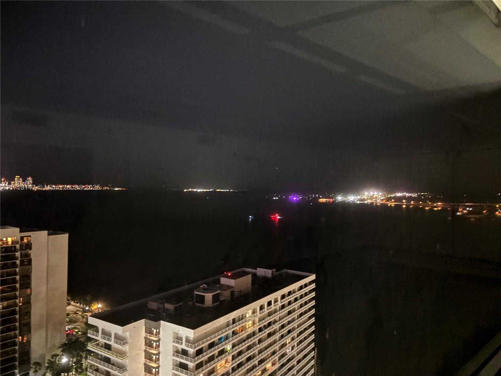 Small Image of 1541 BRICKELL AVE #C2705, Miami Number 21