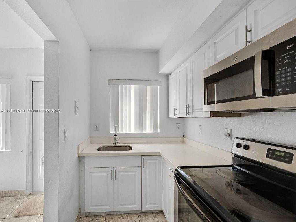 Small Image of 8315 NORTH WEST 5TH AVE #8315, Miami Number 9