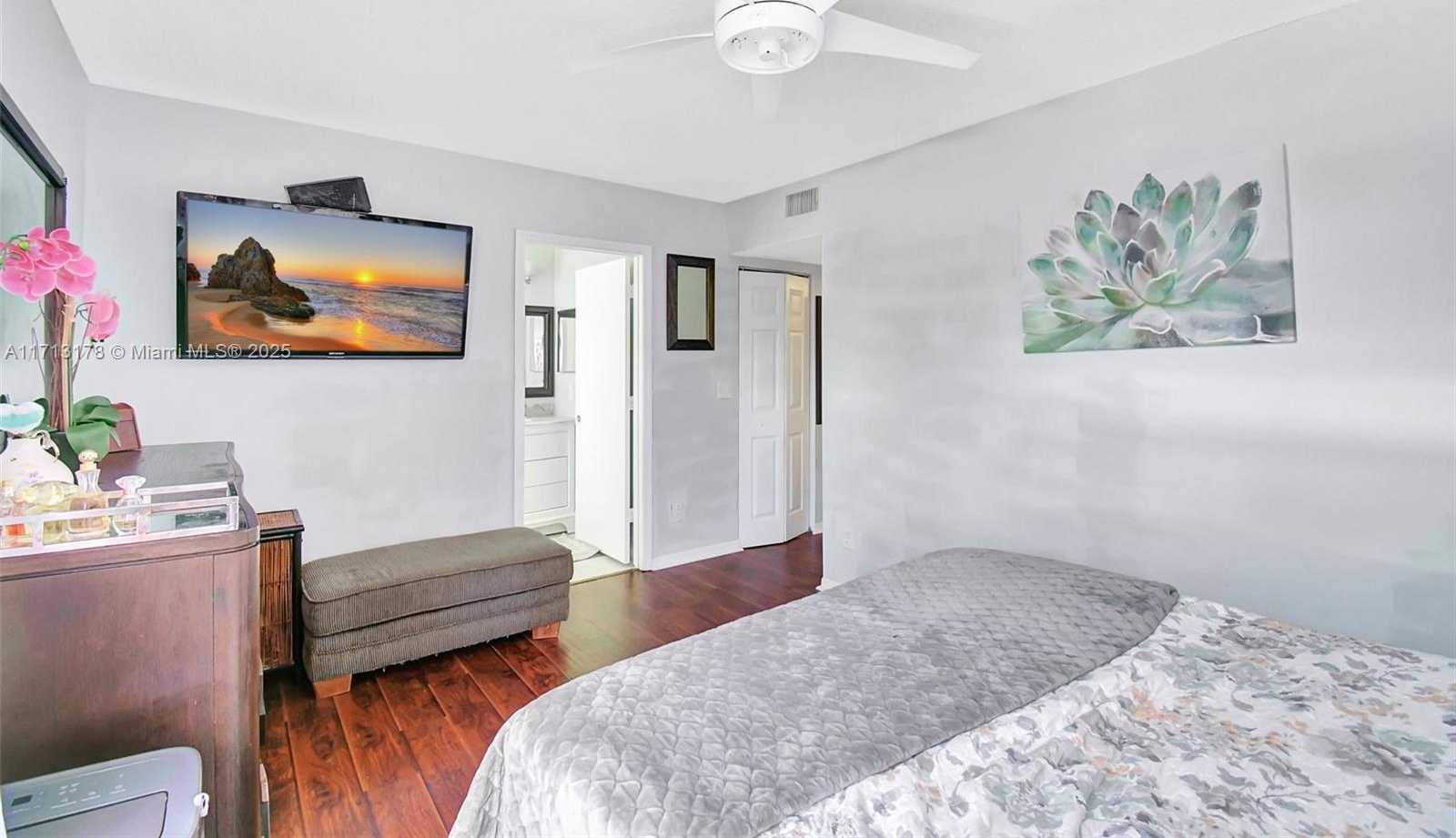 Small Image of 12654 SOUTH WEST 54TH ST, Miramar Number 17