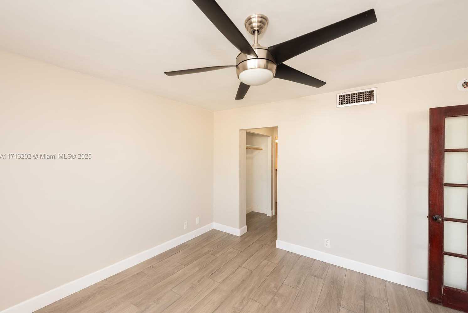 Small Image of 3703 NORTH EAST 166 #306, North Miami Beach Number 15