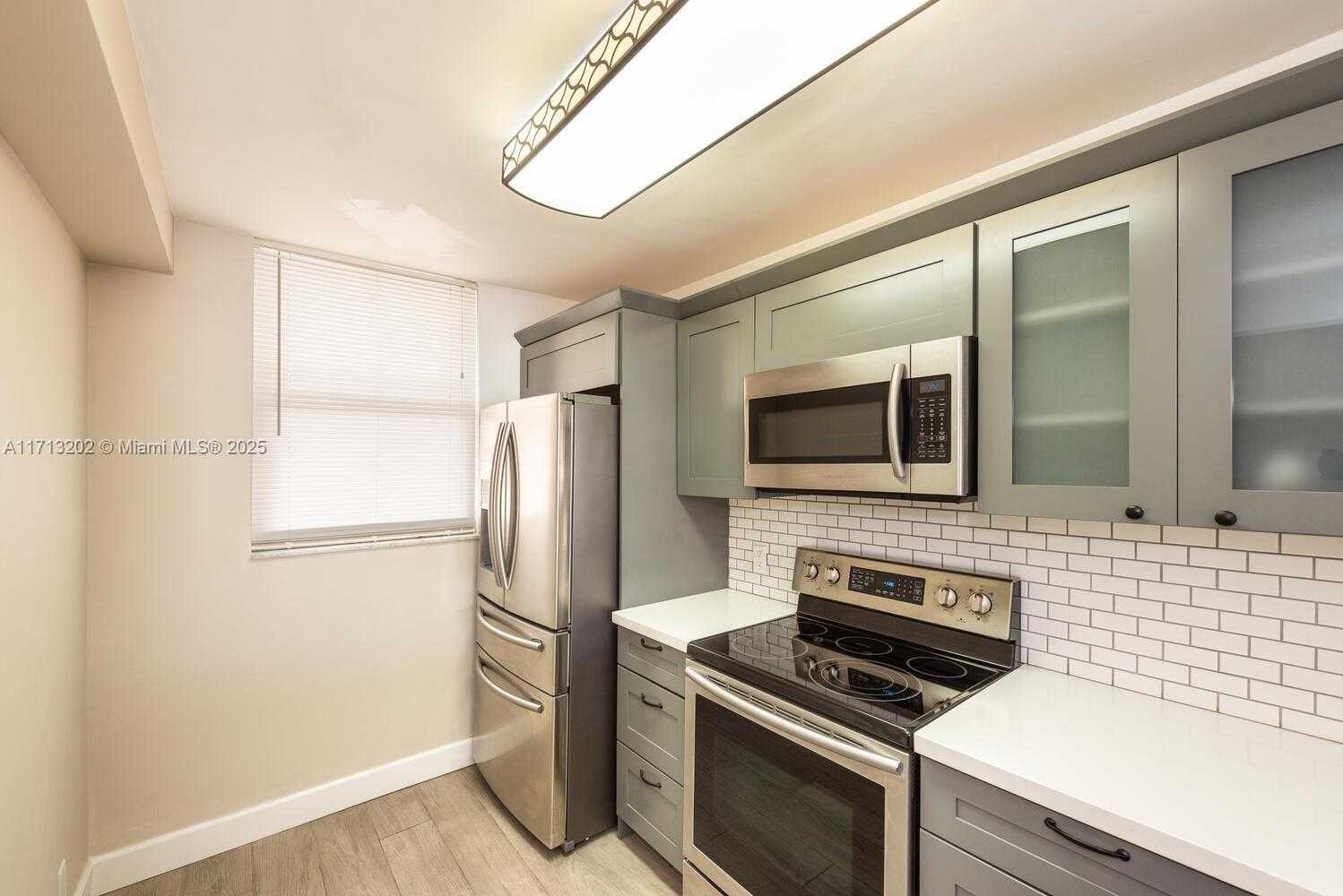 Small Image of 3703 NORTH EAST 166 #306, North Miami Beach Number 17