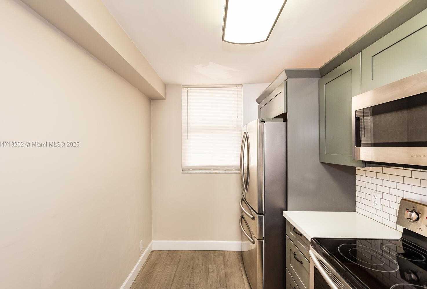 Small Image of 3703 NORTH EAST 166 #306, North Miami Beach Number 19