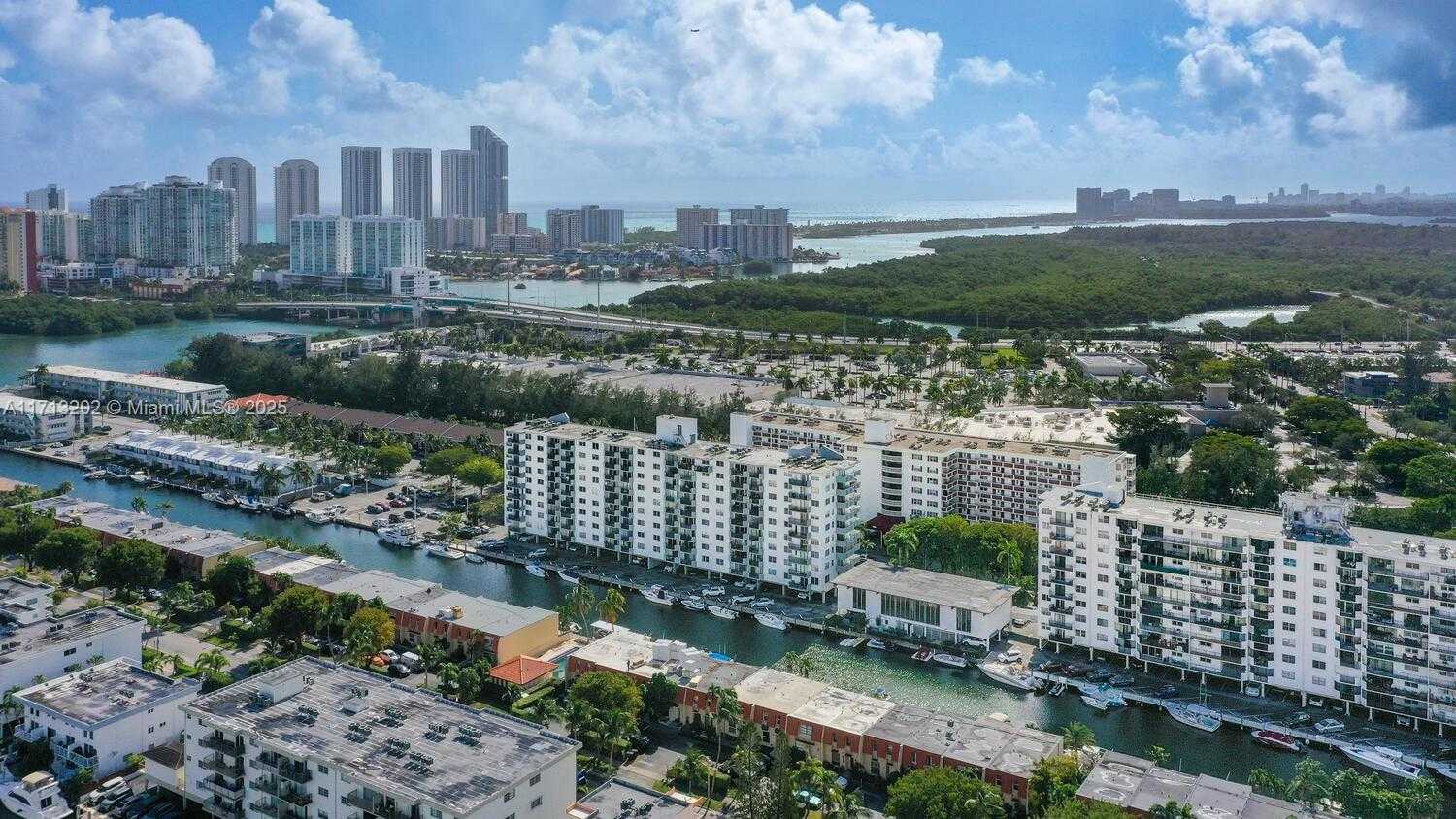 Small Image of 3703 NORTH EAST 166 #306, North Miami Beach Number 29
