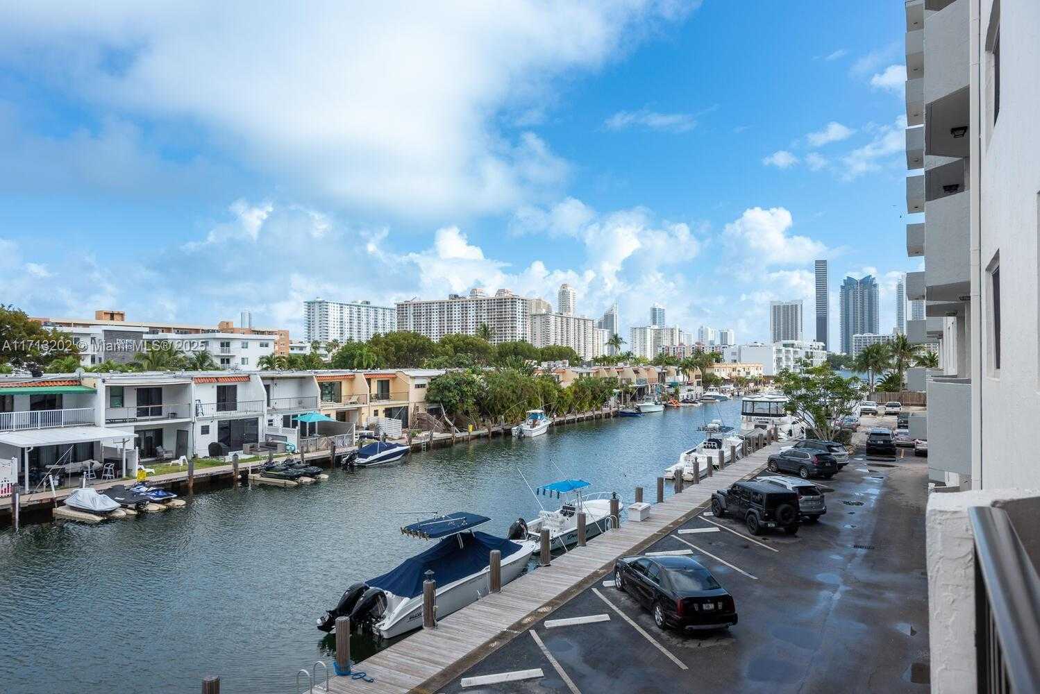 Small Image of 3703 NORTH EAST 166 #306, North Miami Beach Number 36