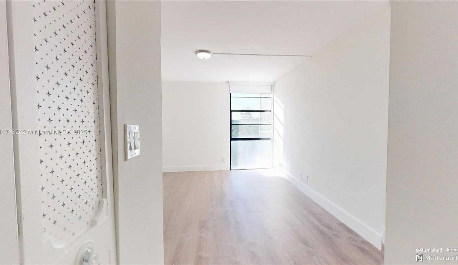 Small Image of 20500 WEST COUNTRY CLUB DR #509, Aventura Number 17