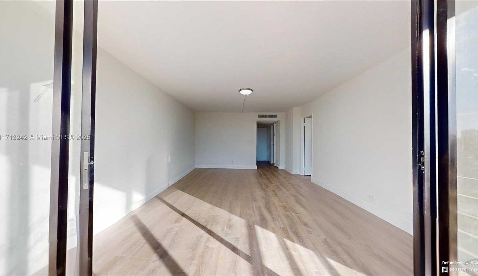 Small Image of 20500 WEST COUNTRY CLUB DR #509, Aventura Number 30