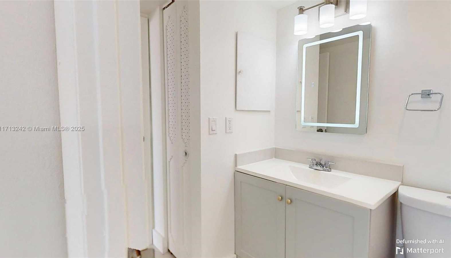 Small Image of 20500 WEST COUNTRY CLUB DR #509, Aventura Number 33