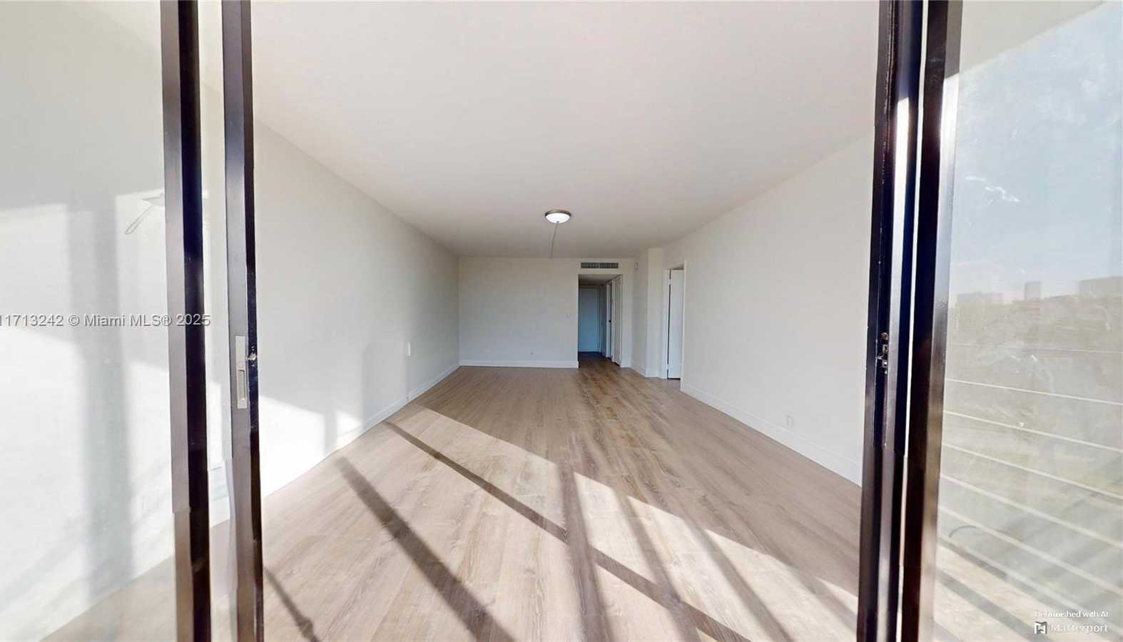 Small Image of 20500 WEST COUNTRY CLUB DR #509, Aventura Number 7