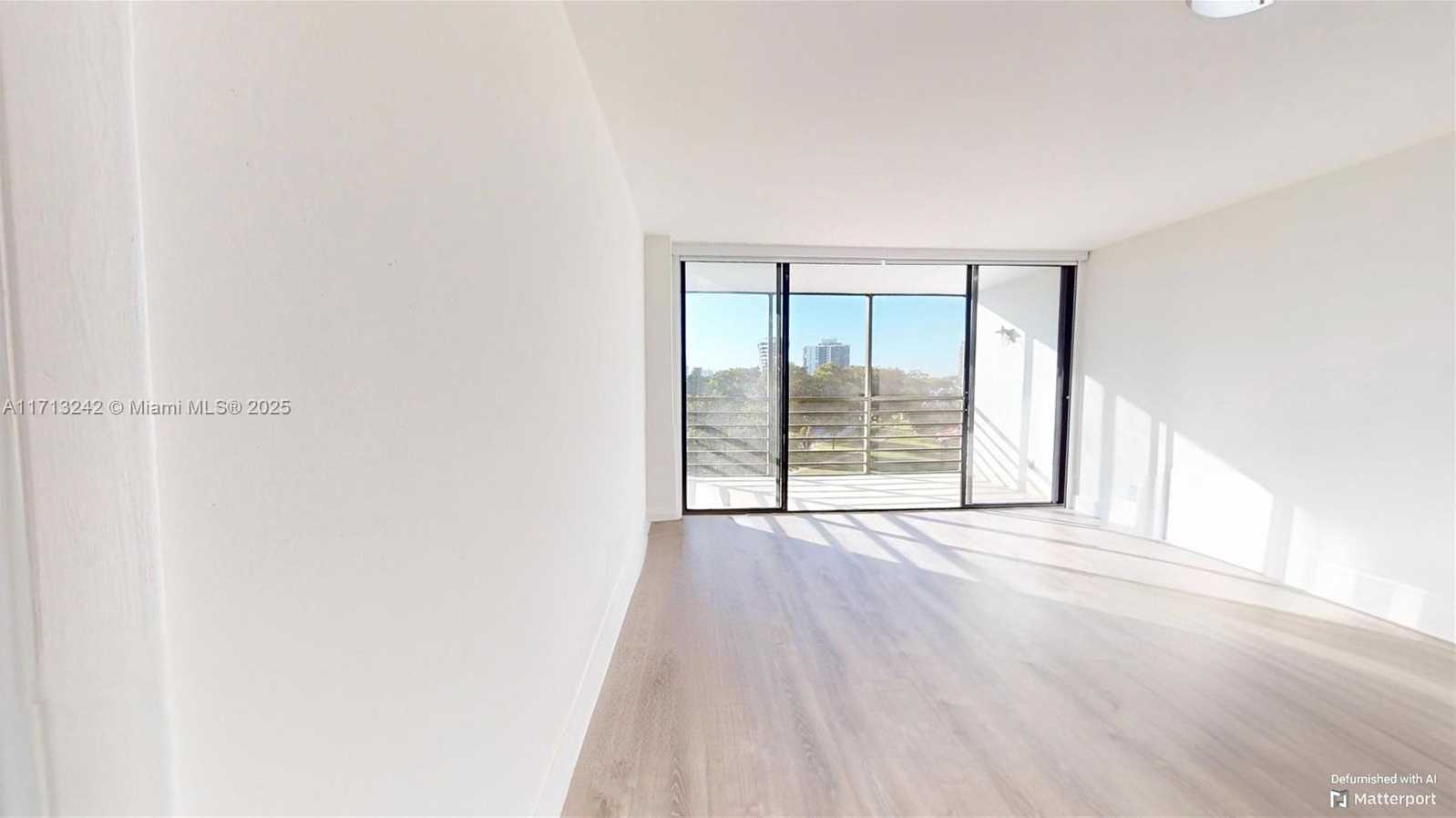Small Image of 20500 WEST COUNTRY CLUB DR #509, Aventura Number 8