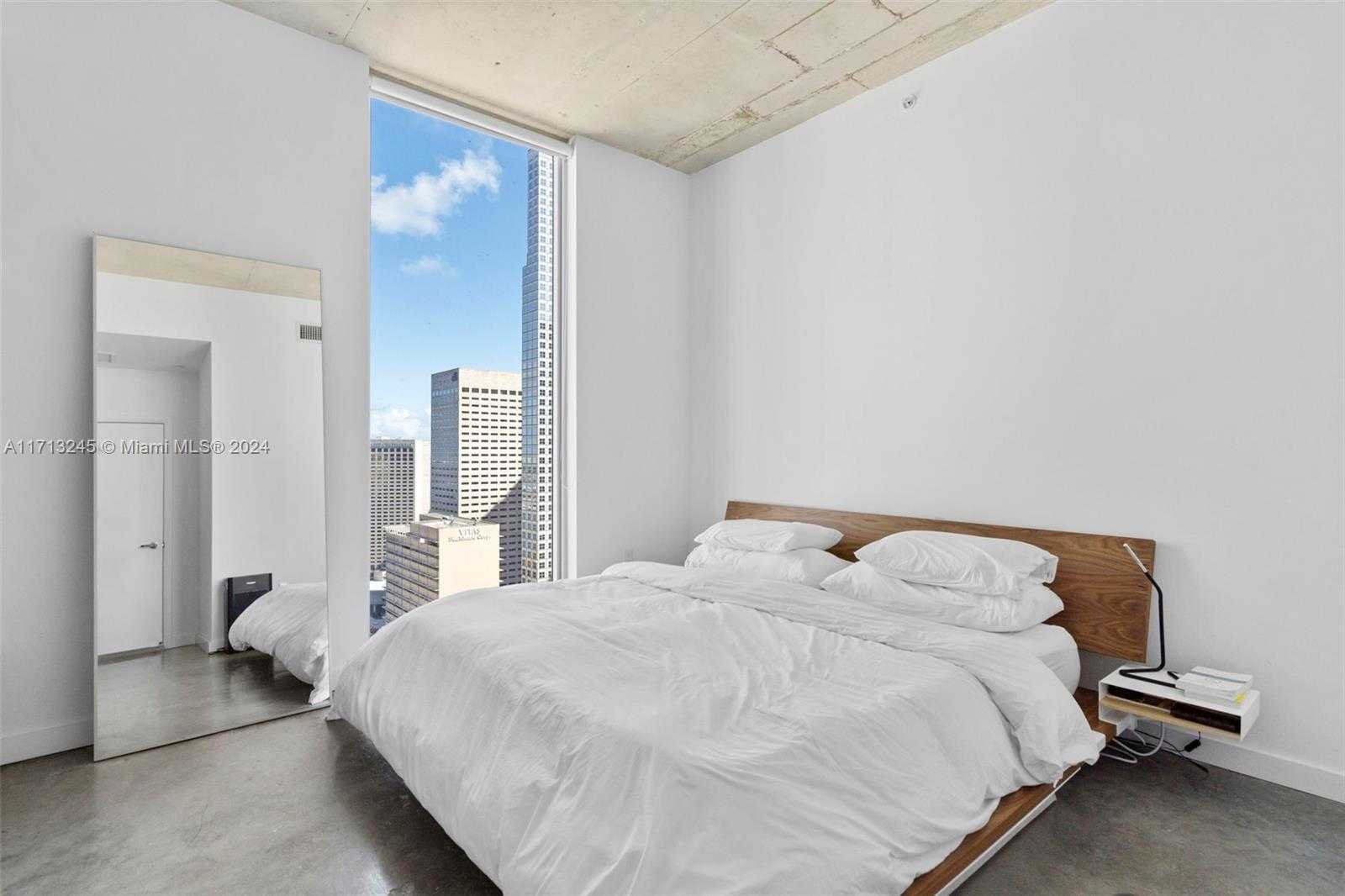 Small Image of 151 SOUTH EAST 1ST ST #3102, Miami Number 14