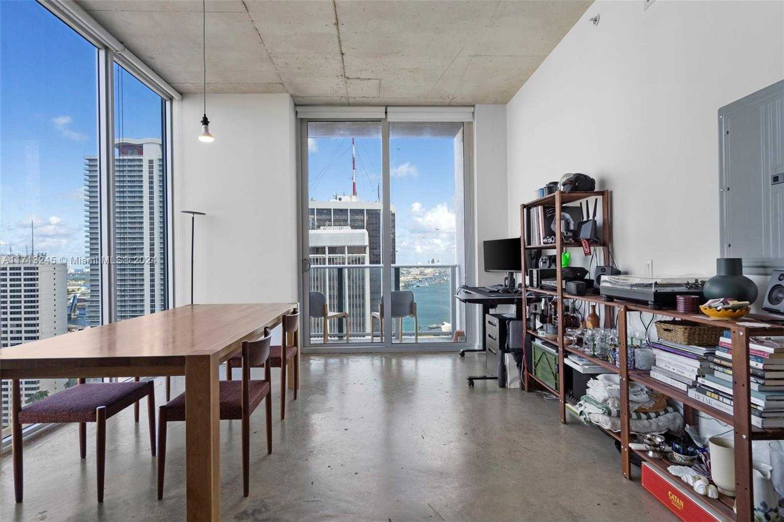 Small Image of 151 SOUTH EAST 1ST ST #3102, Miami Number 4